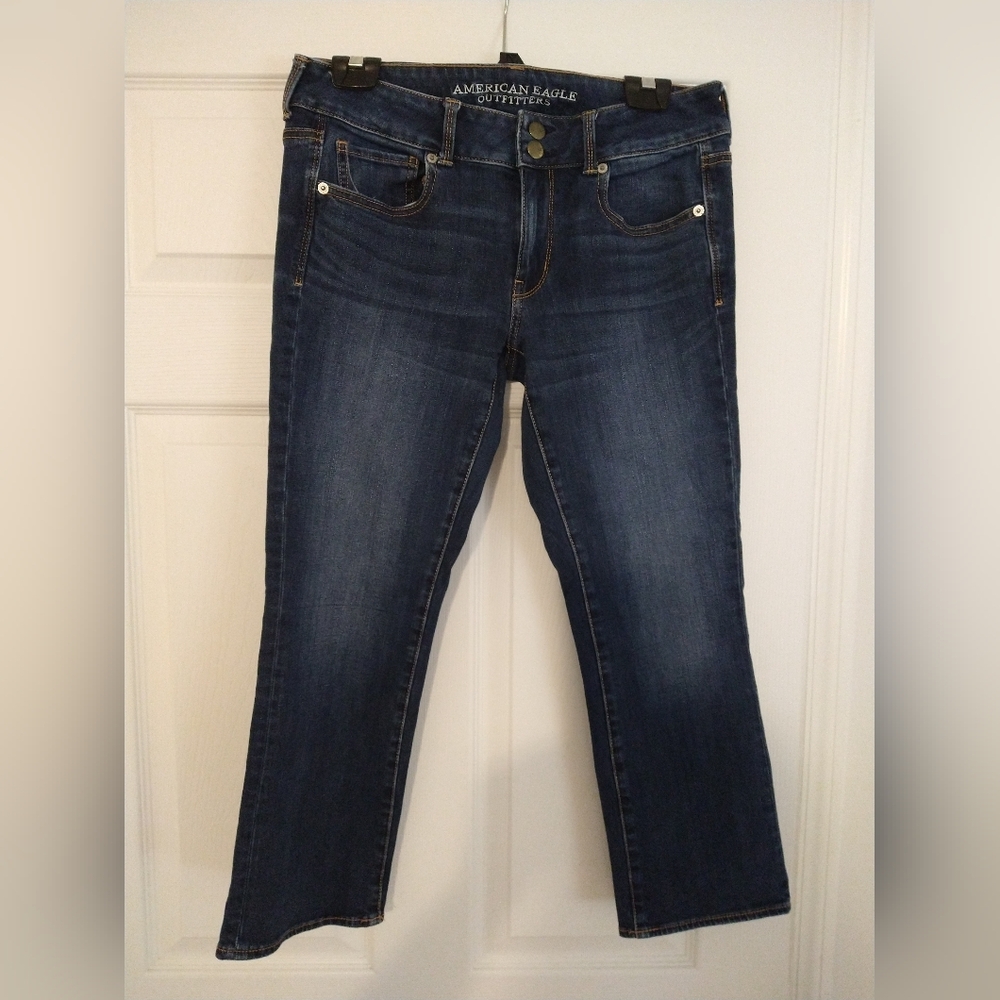 American Eagle Artist Crop Capri Jeans